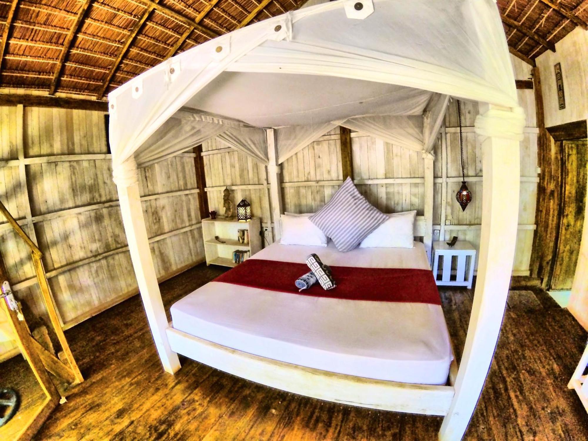 Cosmos Bungalows Bira Extérieur photo