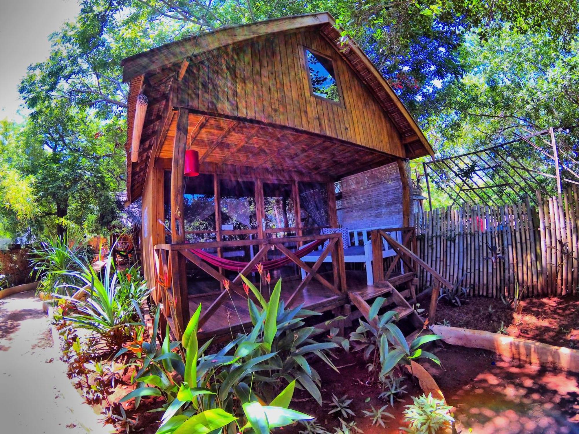 Cosmos Bungalows Bira Extérieur photo